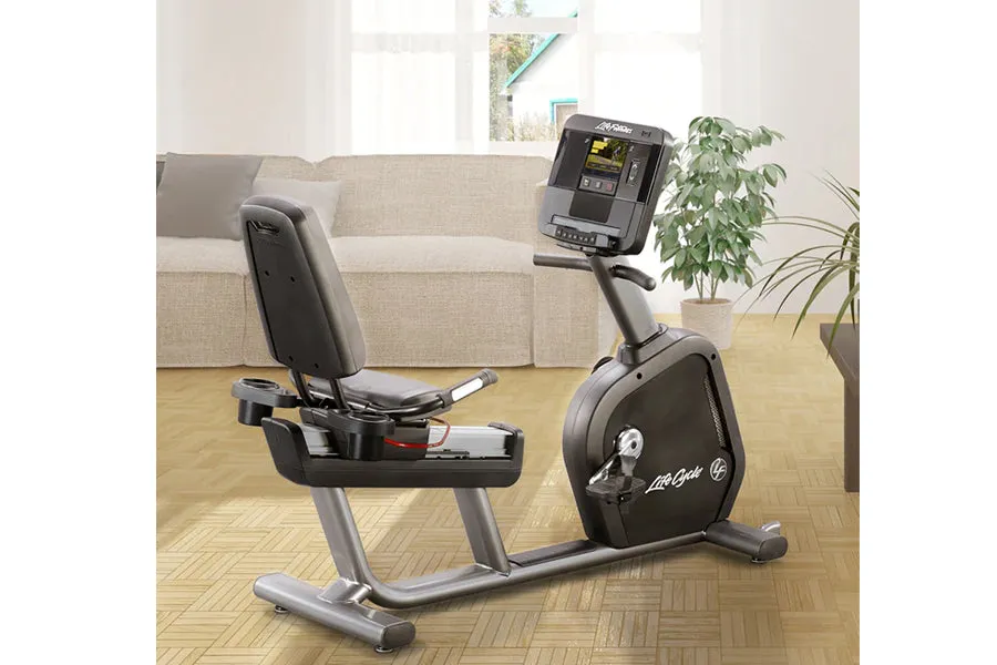 Life Fitness Club Series   (Plus) Recumbent Lifecycle Bike (DEMO) (🌱 SPRING SALE)