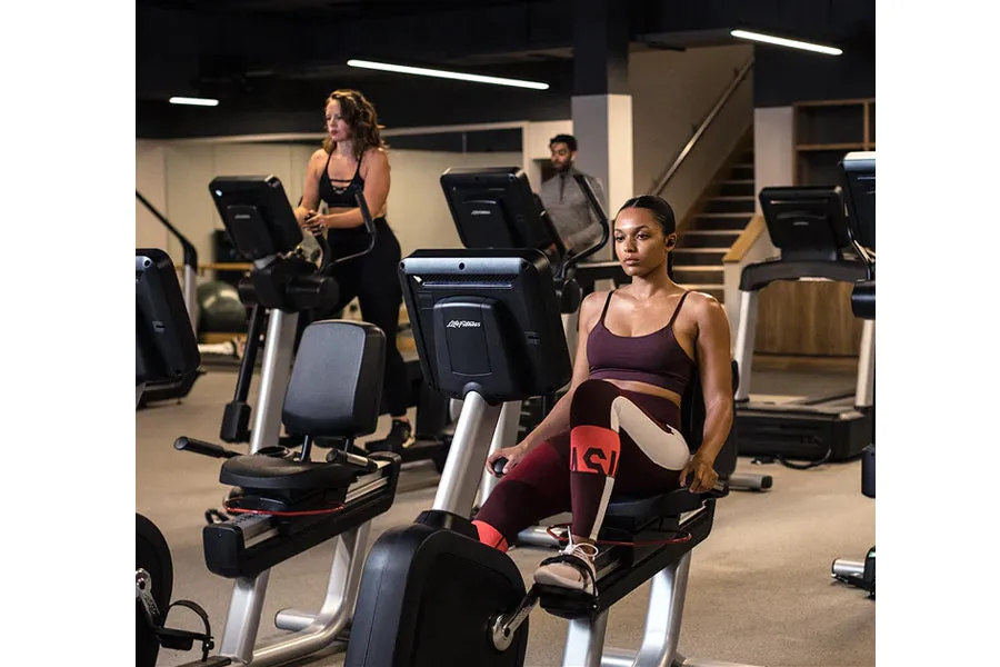 Life Fitness Club Series   (Plus) Recumbent Lifecycle Bike (DEMO) (🌱 SPRING SALE)